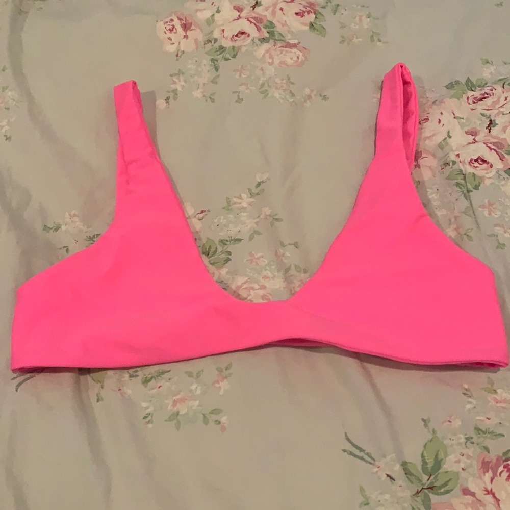 ishine365 Low Tide Bright Pink Bathing Suit Top - Size XS 💖